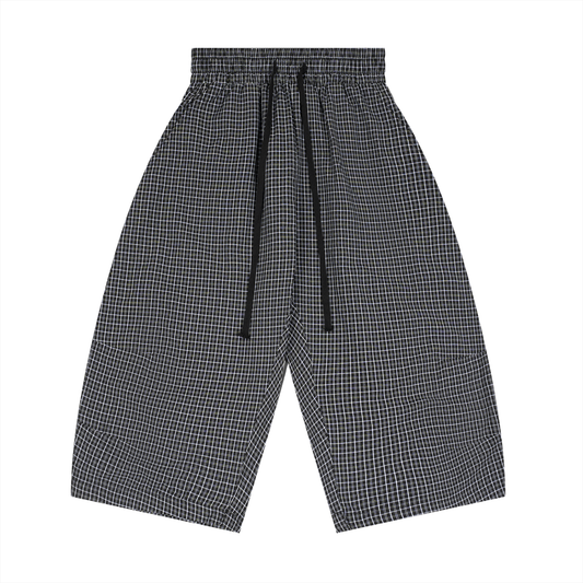 Plaid Capri Shorts product photo – Aurex